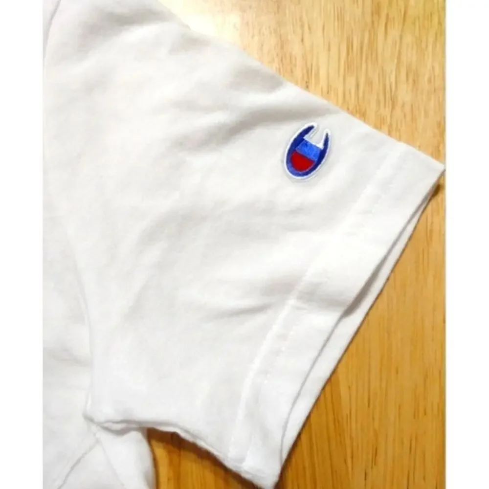 Champion Boys T-Shirt Size Small (S) White Crew Neck Short Sleeve Blue Logo